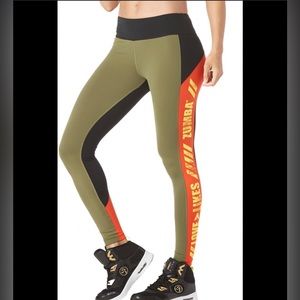 Zumba Leggings Size Small